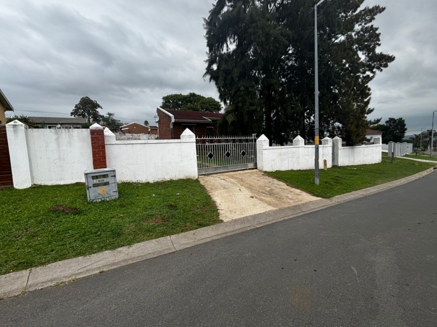 3 Bedroom Property for Sale in Amatola View Eastern Cape